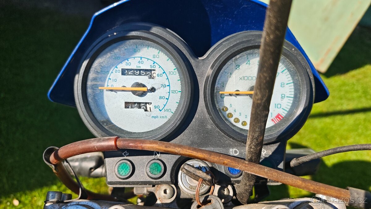 Yuki ST 125 SM s TP - 2