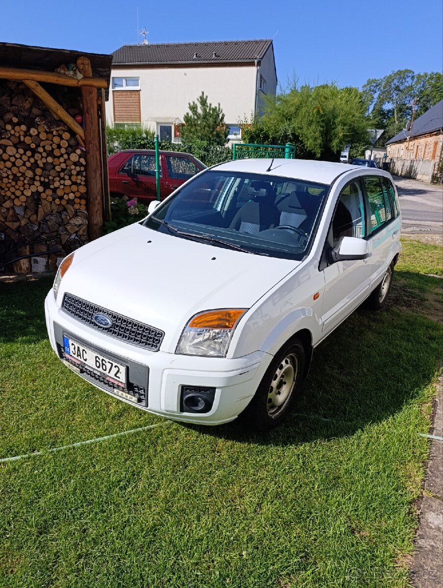 Ford fusion - 2