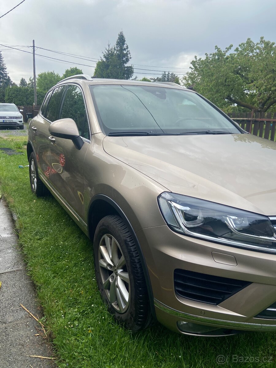 Prodám VW Touareg, 4x4, 3,0TDiV6 193kw DSG