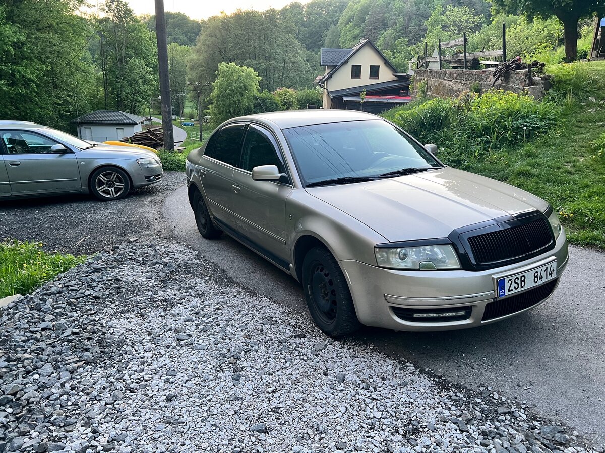 Škoda Superb I 2.8mpi - 2