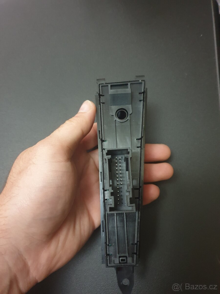 Modul Start/Stop PASSAT B7 - 2