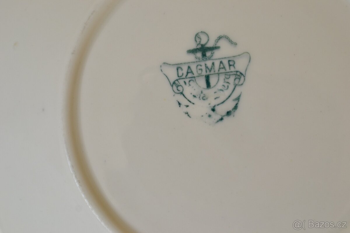 Porcelánový hrníček s podšálkem - 2