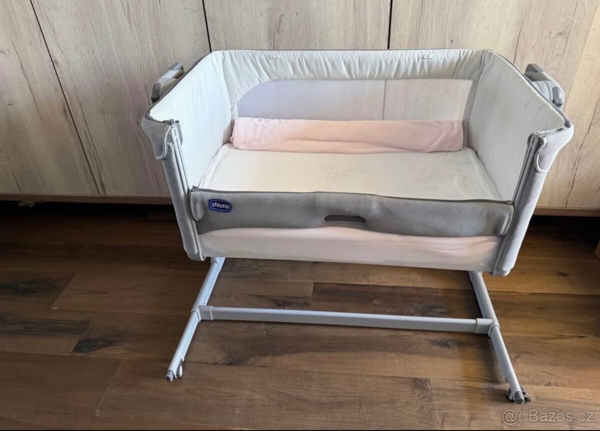 Postýlka CHICCO Next2me - 2
