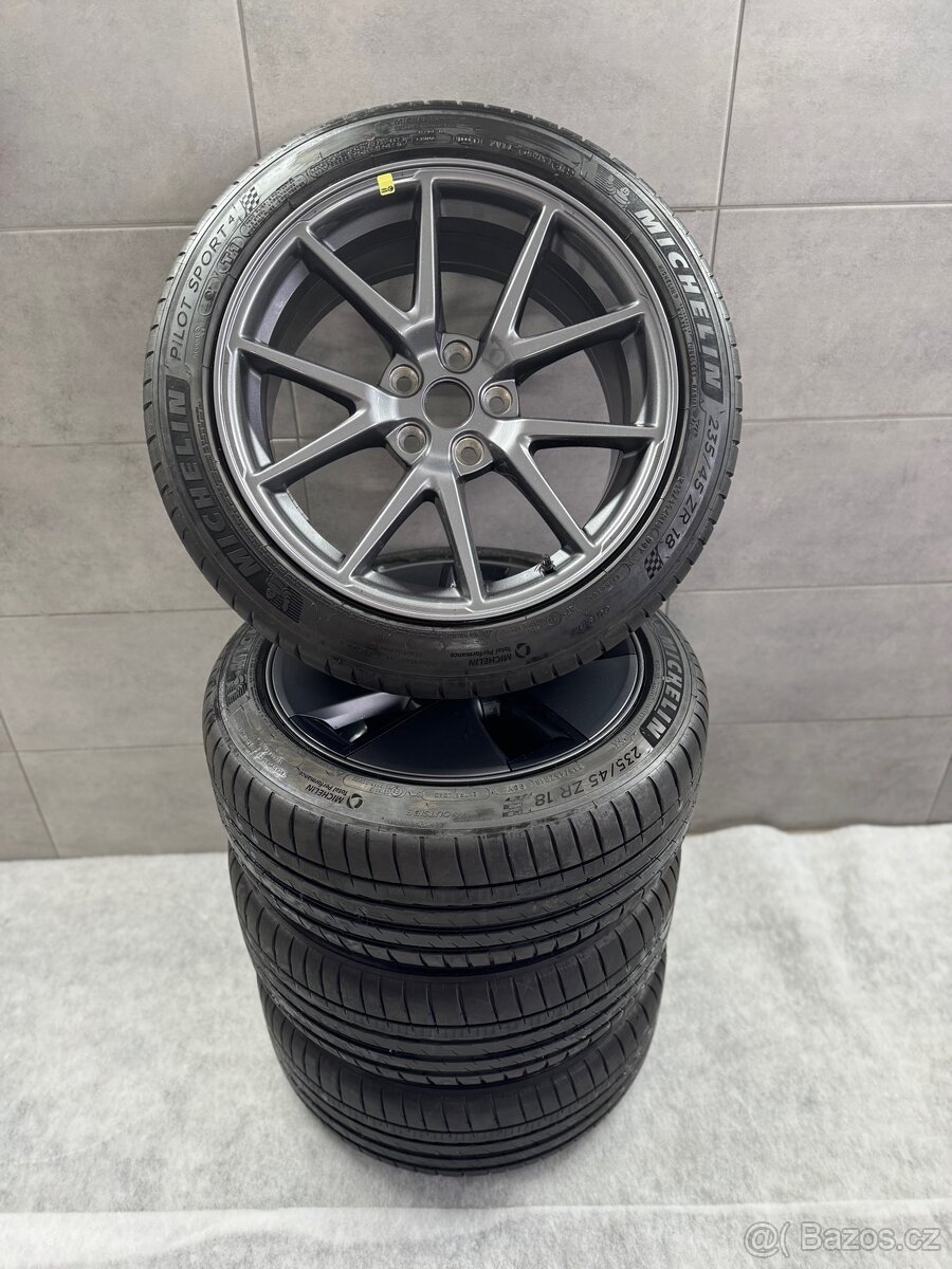 ORIGINÁLNÍ ALU SADA TESLA 3 - 2