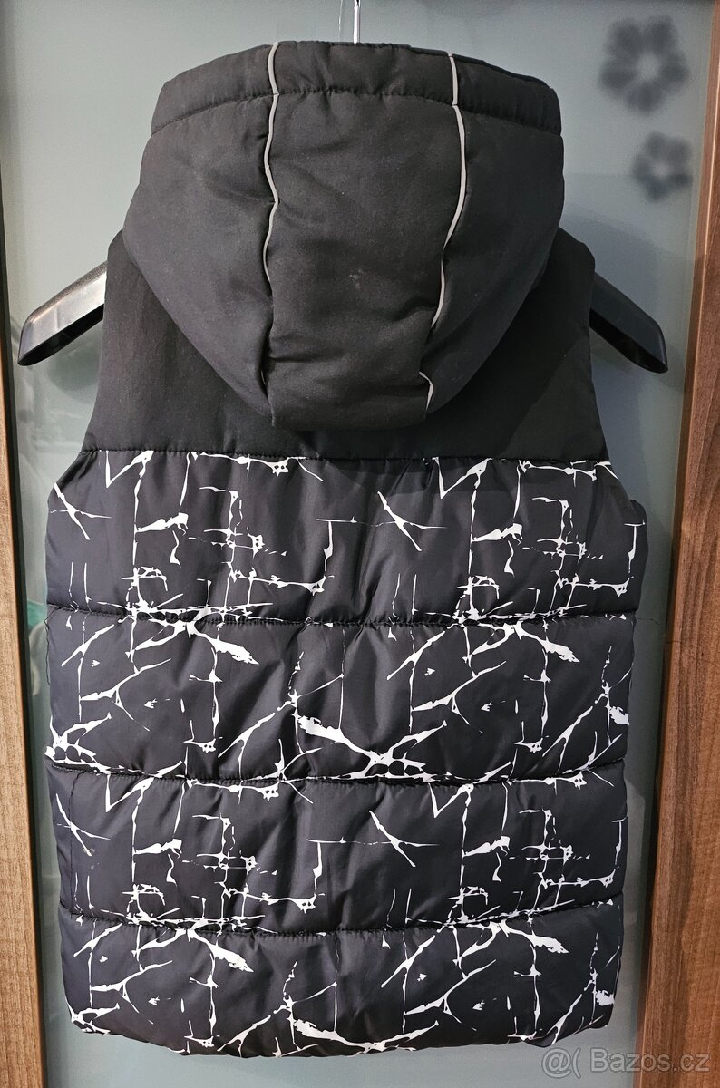 Vesta zateplená dětská vel. 134/140 - 2