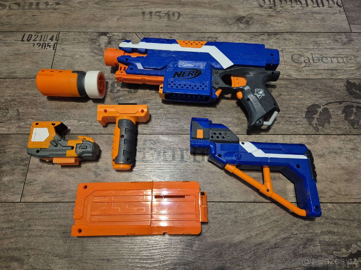 Nerf Stryfe - 2