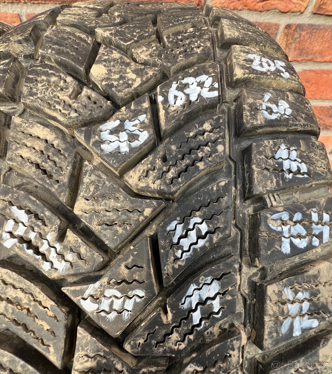 205/60 R16 96H XL zimní pneumatiky Dunlop (3019) - 2