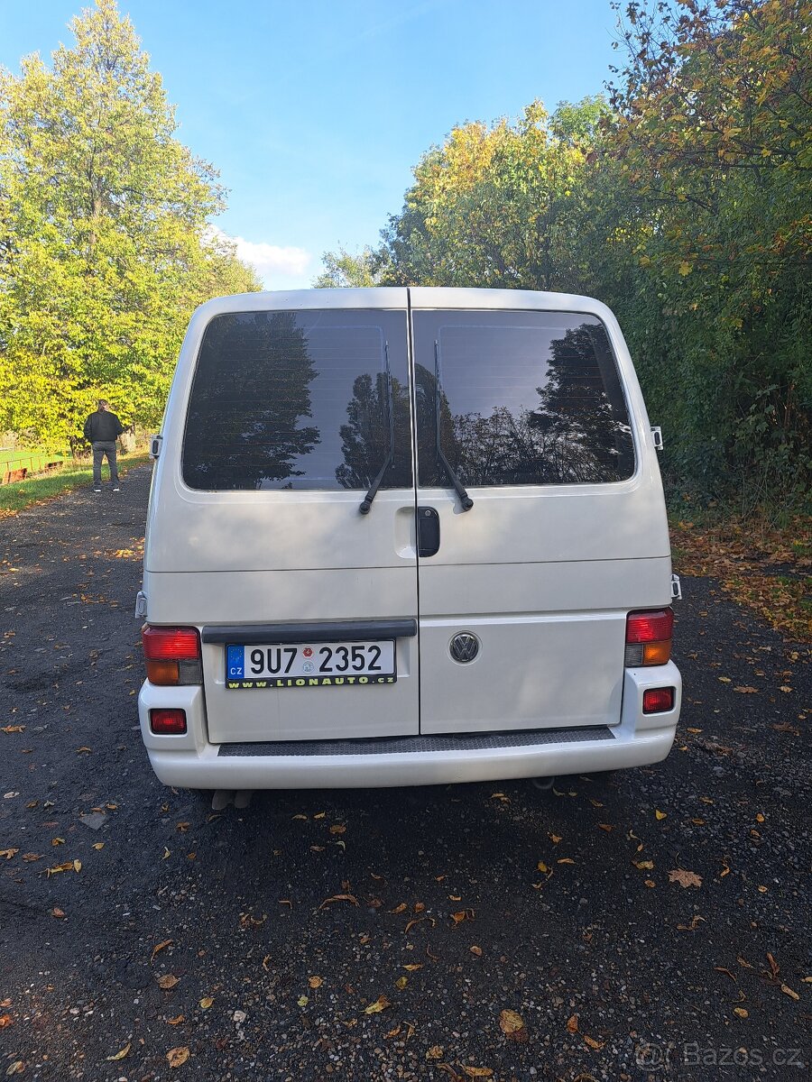 VW Transporter 1. 9 TDI - 2