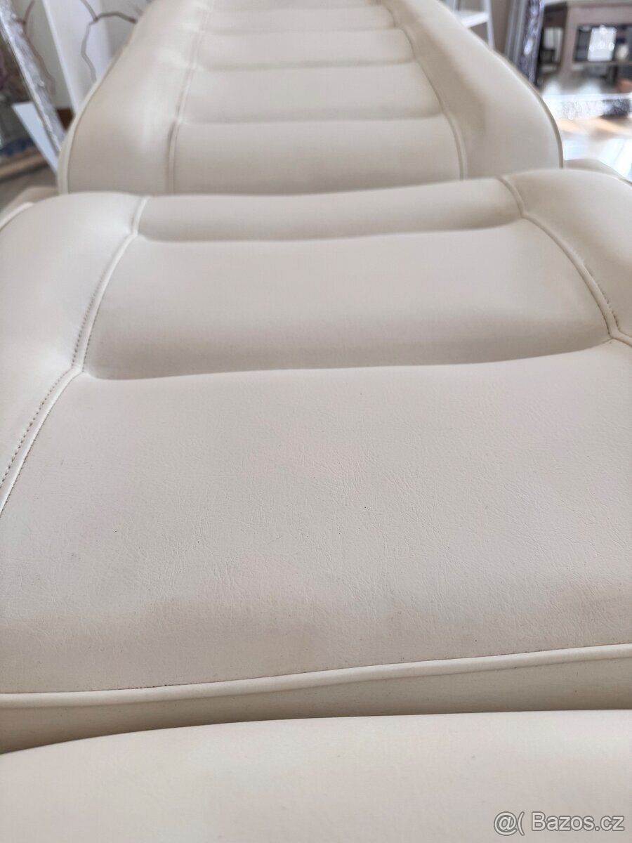 Kosmetické elektrické lehátko - 2