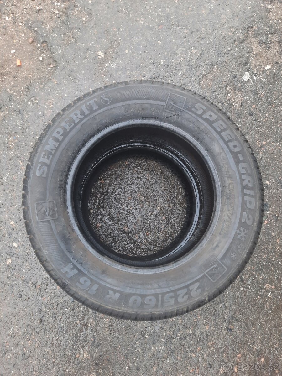 225/60 R16H semperit - nové - 2