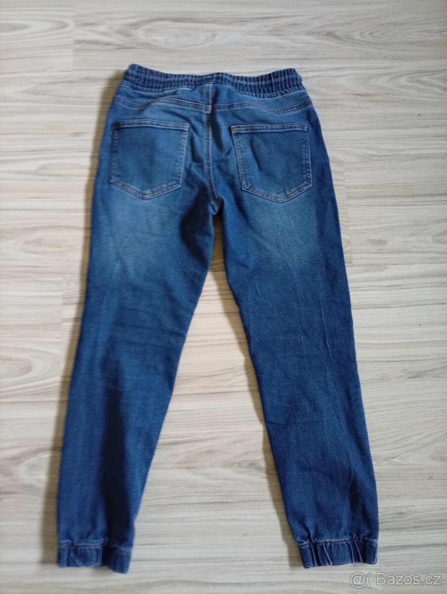 Klučičí džíny, vel.146 - 2