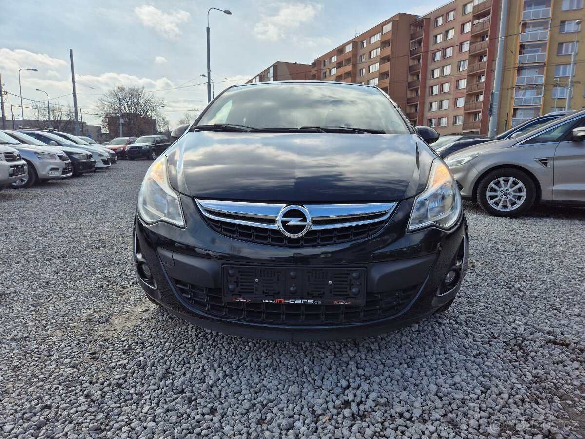 Opel Corsa D,1.3CDTi,55KW,KLIMA,1.MAJITEL,NAJ.100TIS.KM,2013 - 2