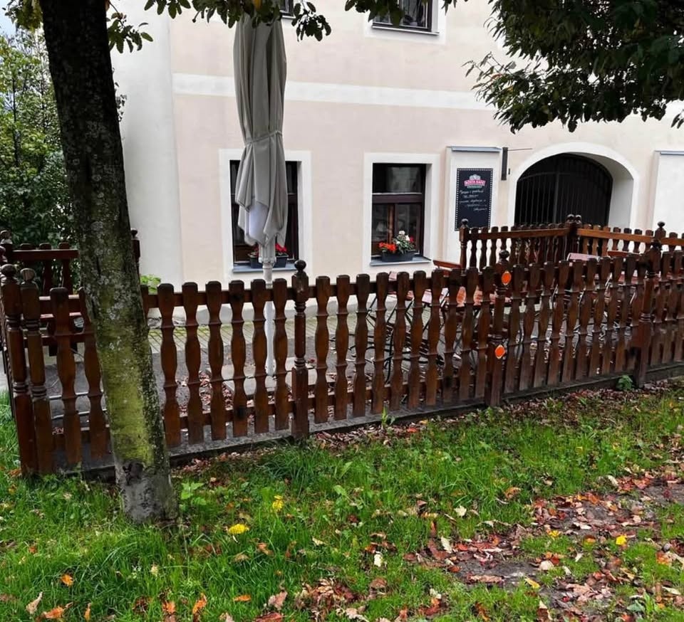 Předzahrádka 6,40x2,5m - 2