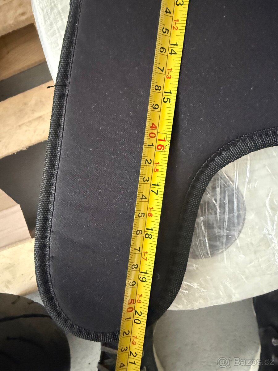 Vyhřívaná podložka do autosedačky - 2