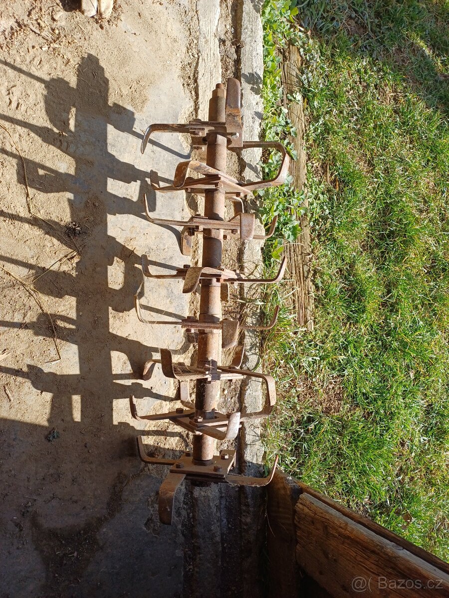 Kypřící nože Vari - 2