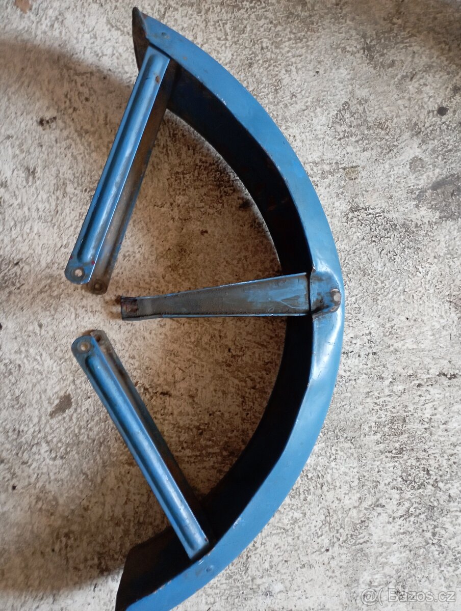 Přední blatník Jawa 634 - 2