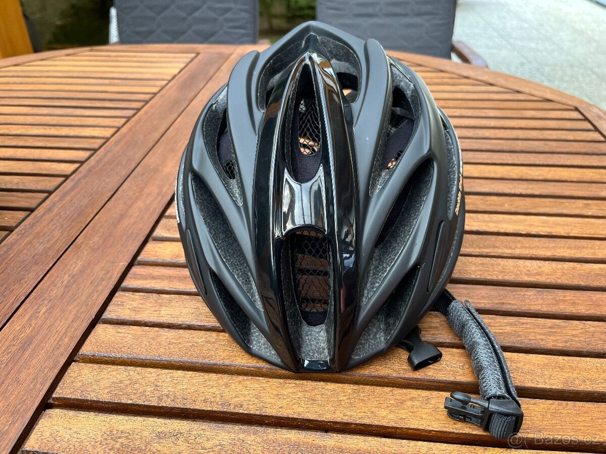 Cyklistická přilba AGU černá - 2