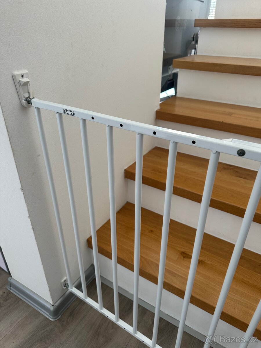 Zábrana do dveří a na schodiště ABUS - 2