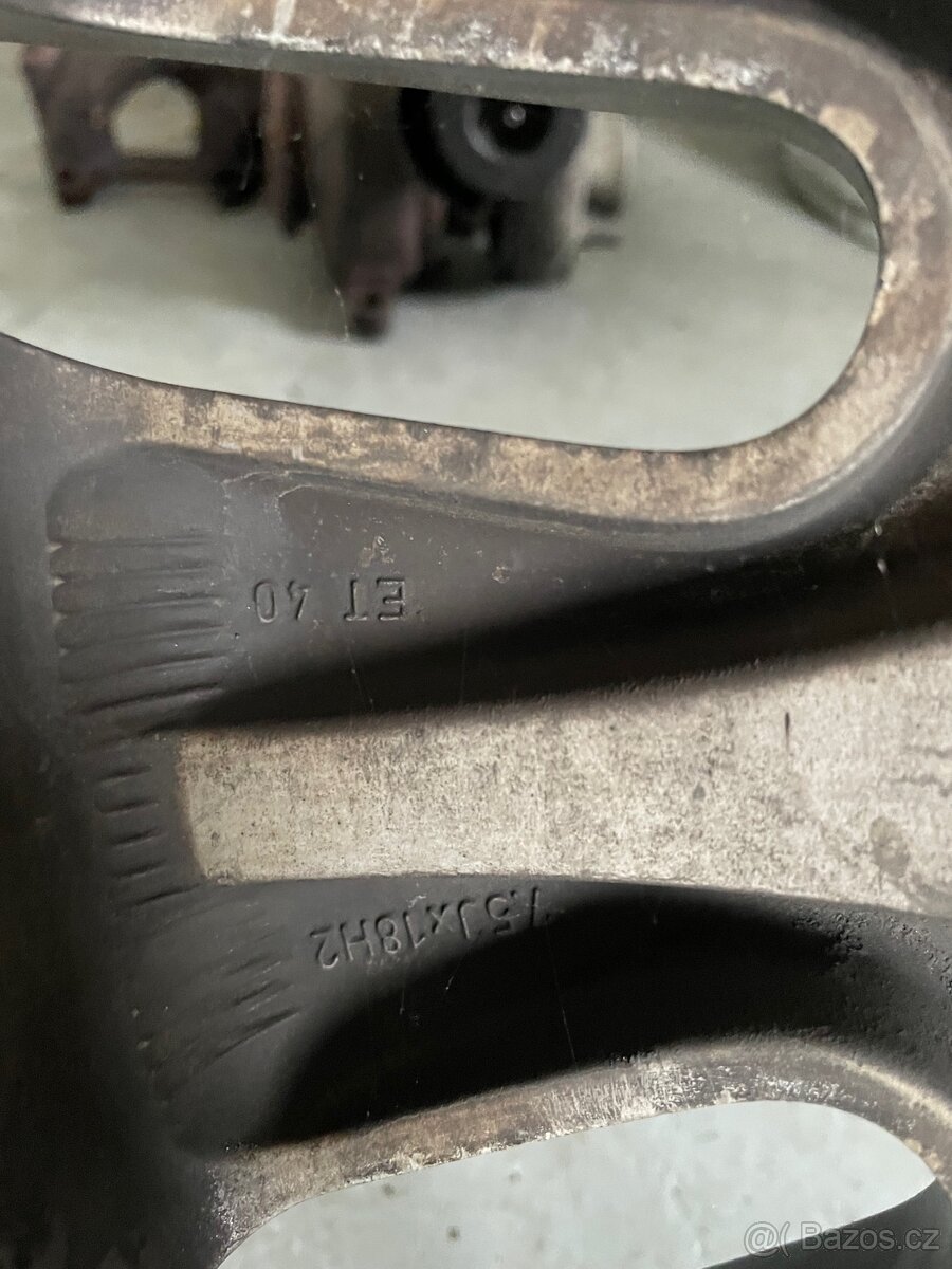 Alu kola R18 5x112 AUDI A8 - 2