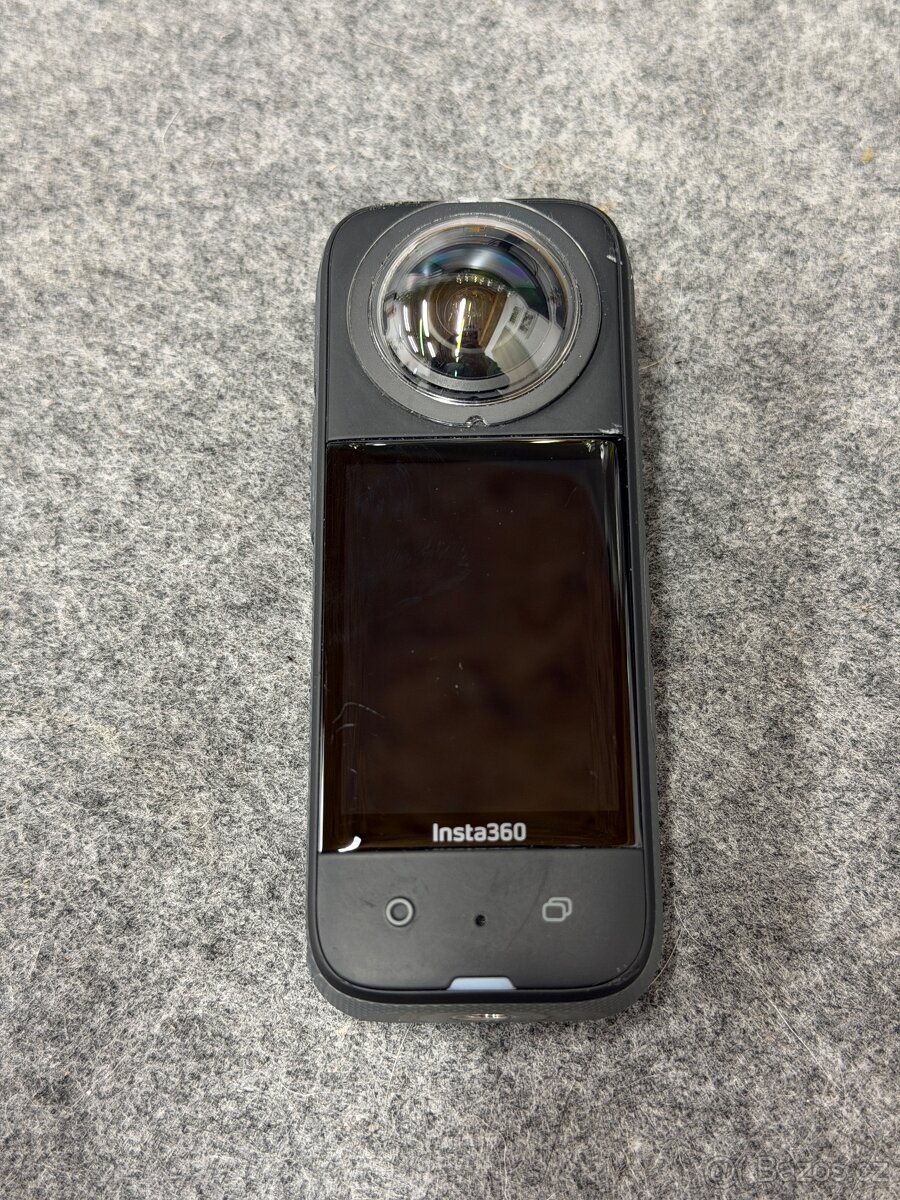 Insta360 x3 - 2