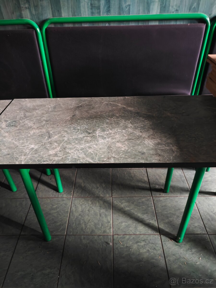 Sedačky a stoly - 2