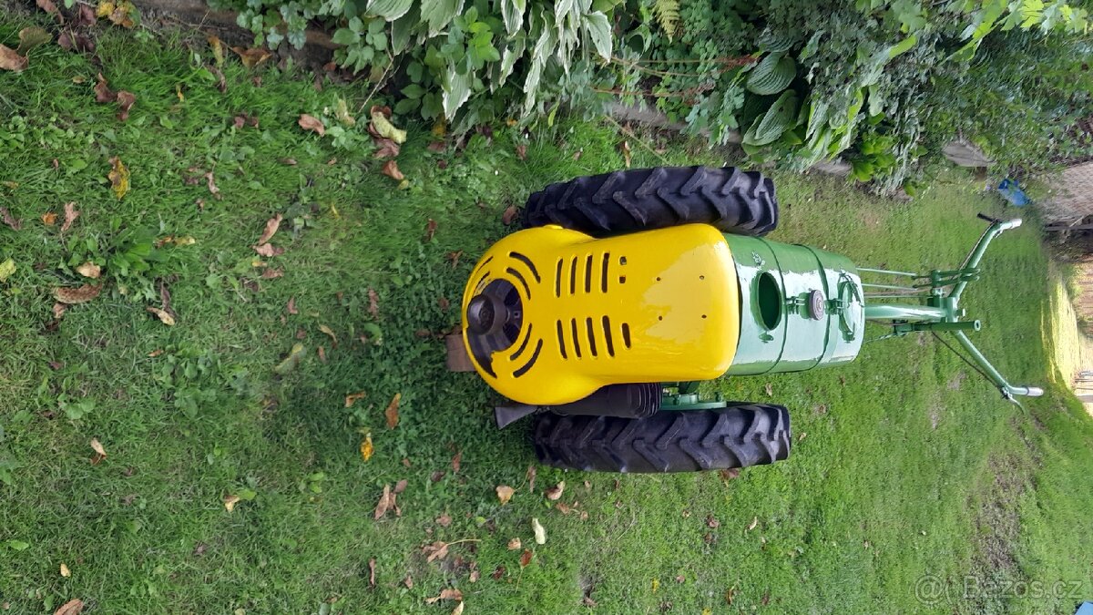 malotraktor PF62 - 2