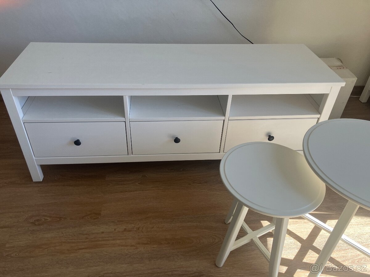 IKEA HEMNES nábytek - 2