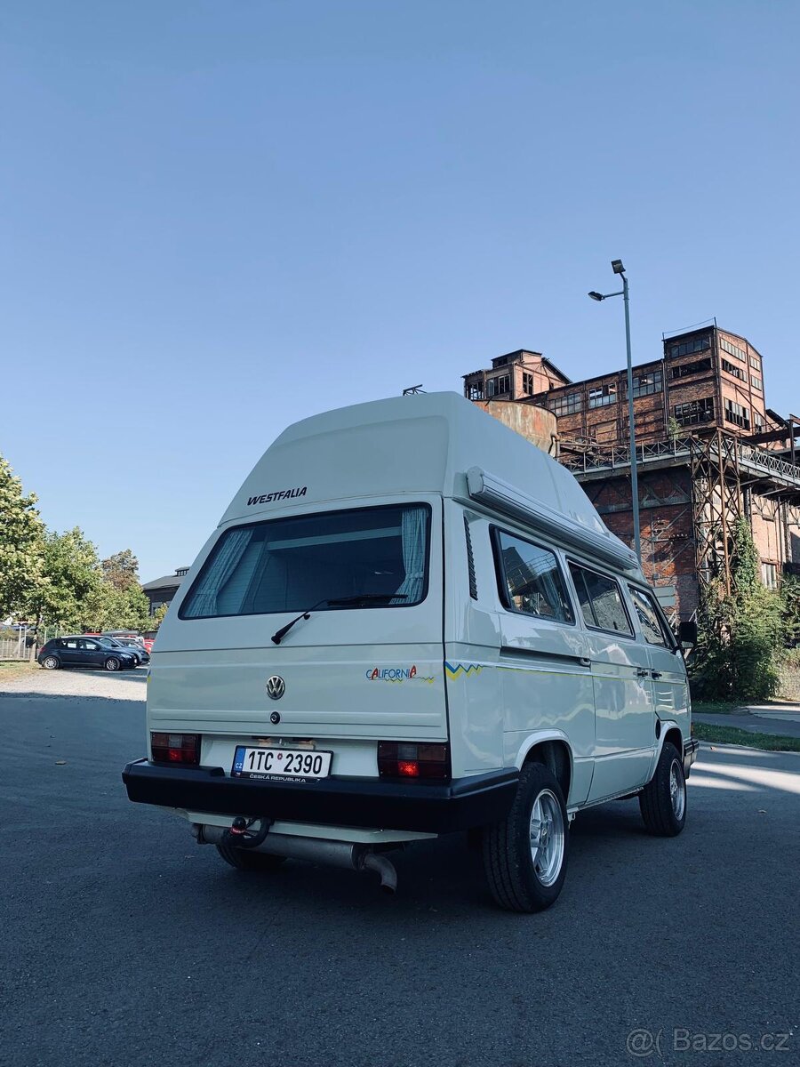 VW CALIFORNIA III - 2