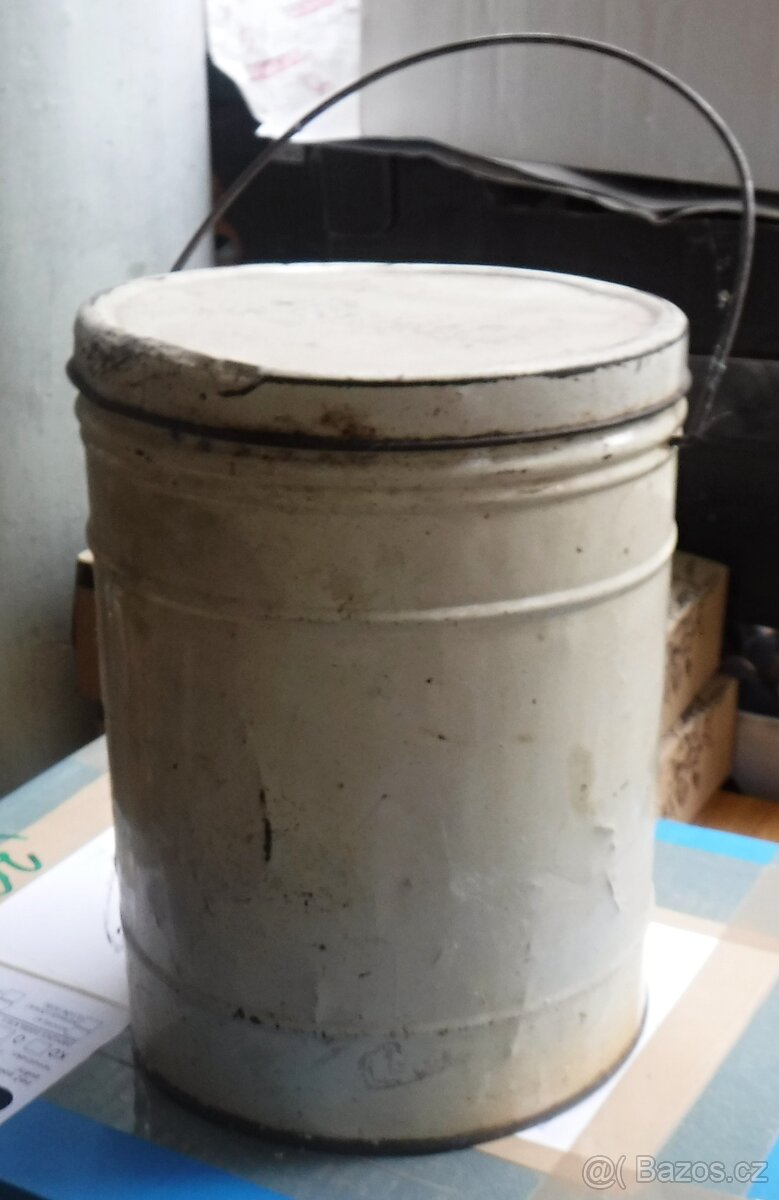 Plechovky - 2