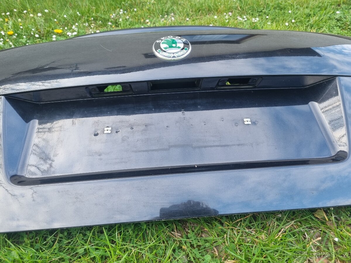 Pate dveře- spoiler Fabia RS 9910 - 2