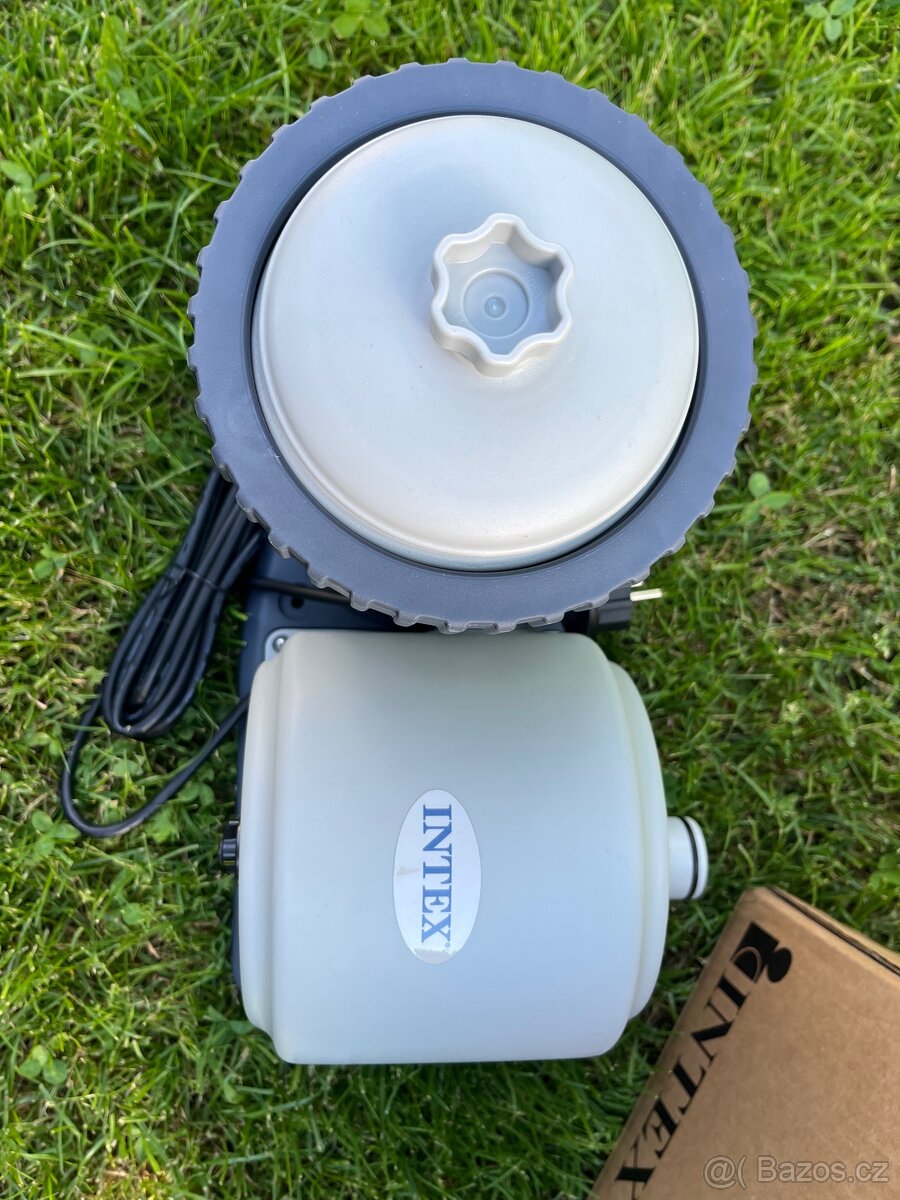 Intex kartušová filtrace - 2