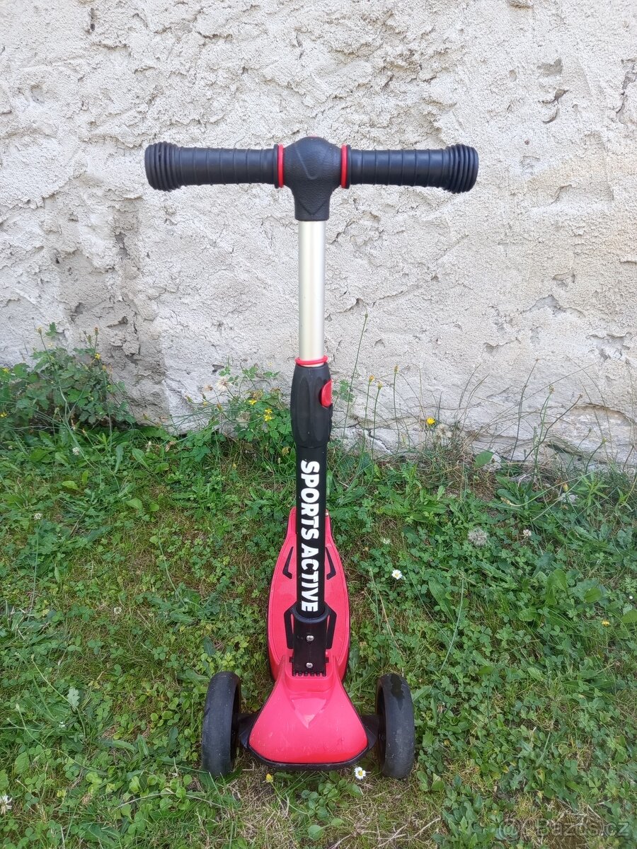 Dětská tříkolová koloběžka - 2