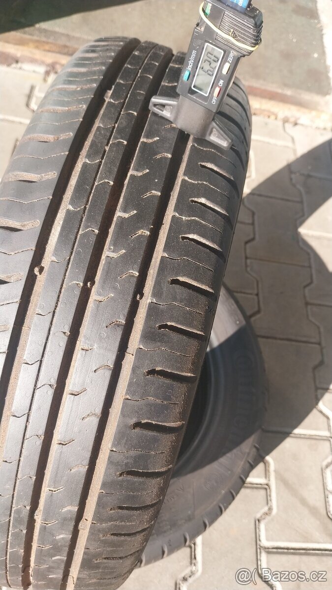 Prodám 2 x letní pneu Continental 165/60/15 - 2