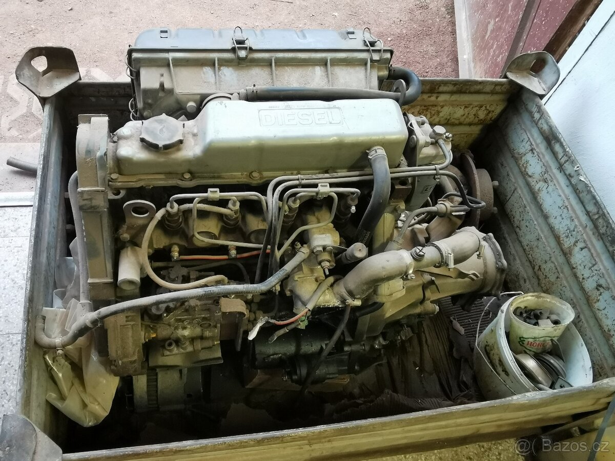 Motor s převodovkou Ford Escort 1,6 - 2