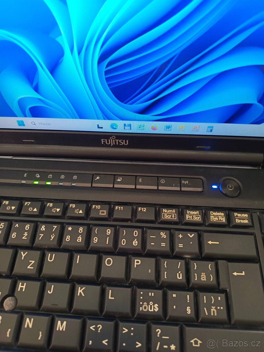 notebook Fujitsu LIFEBOOK S752 - 2