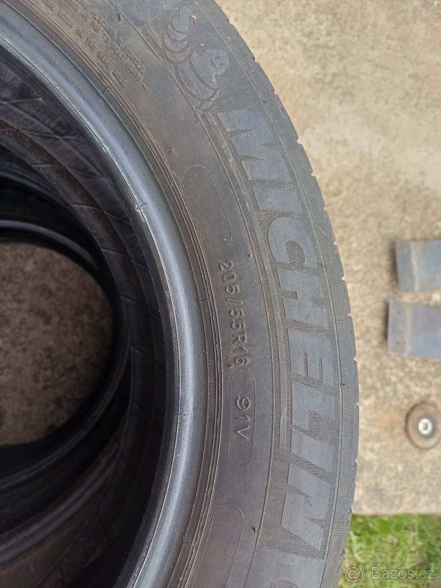 Michelin 205/55R16 - 2
