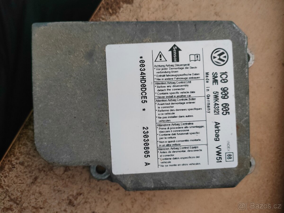 Jednotka ABS, airbagů,.. Octavia 1 - 2