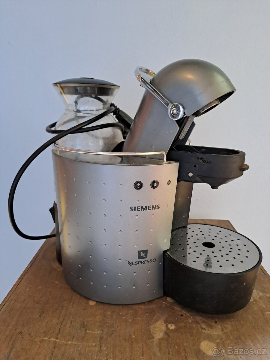 Prodám kávovar Siemens Nespresso - 2
