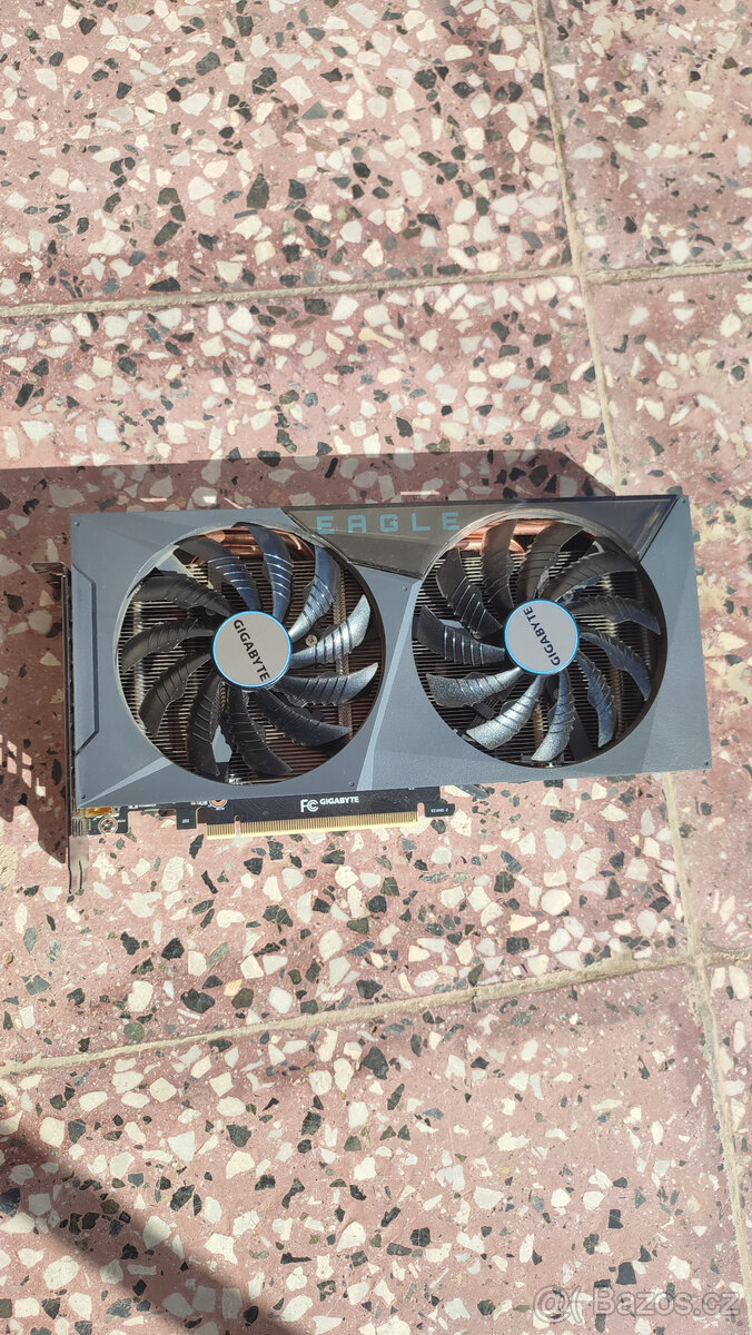 GIGABYTE RTX 3060 EAGLE OC 12GB - 2