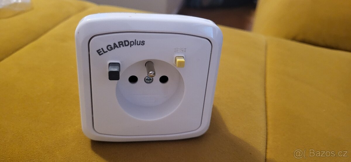 ABB FI-DOS Adaptér Zásuvky s Proudovvým Chráničem - 2