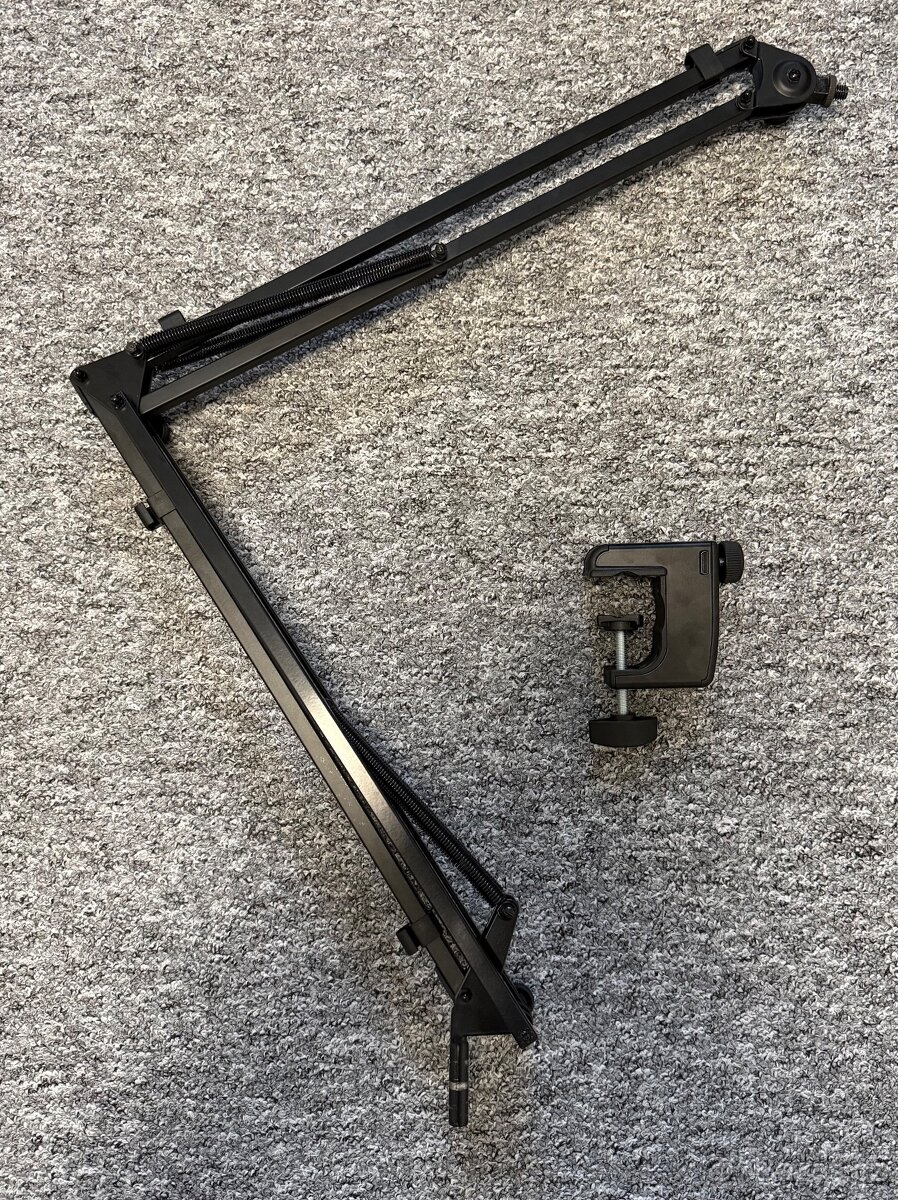 Setup na mikrofon SHURE MV7X - 2