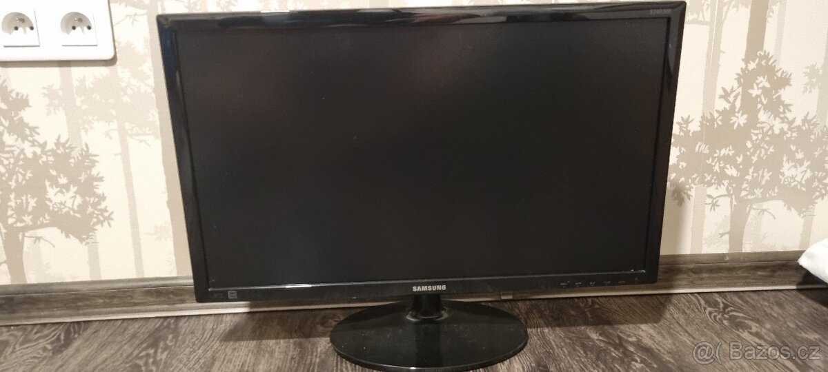 Samsung LS24D300HS 24" - 2