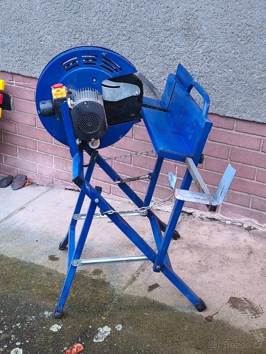 Prodám Kolébkovou pilu Einhell BT-LC 400 - 2