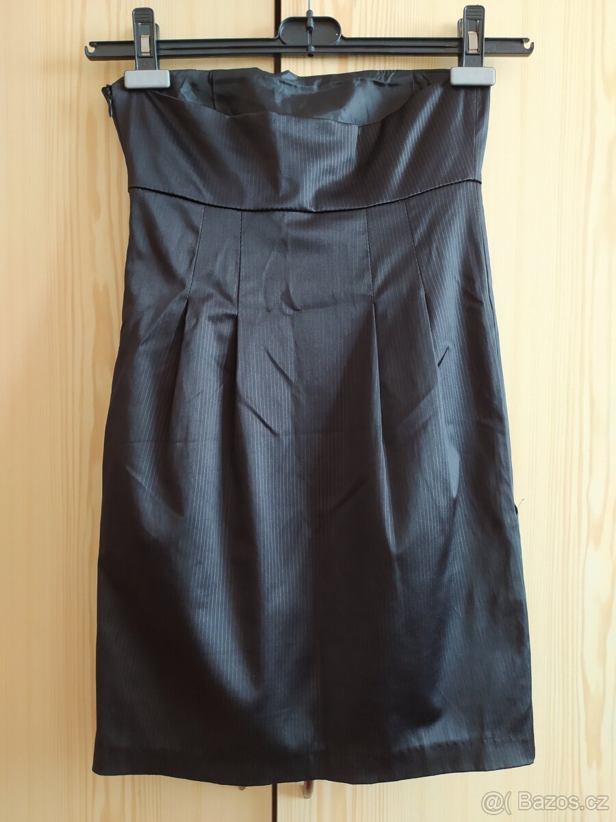 Šaty bez ramínek - 2