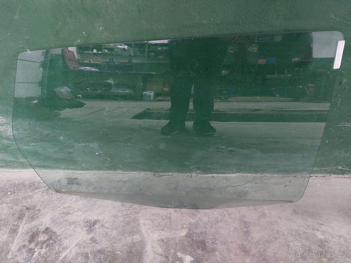 Fiat Punto - boční okna - 2