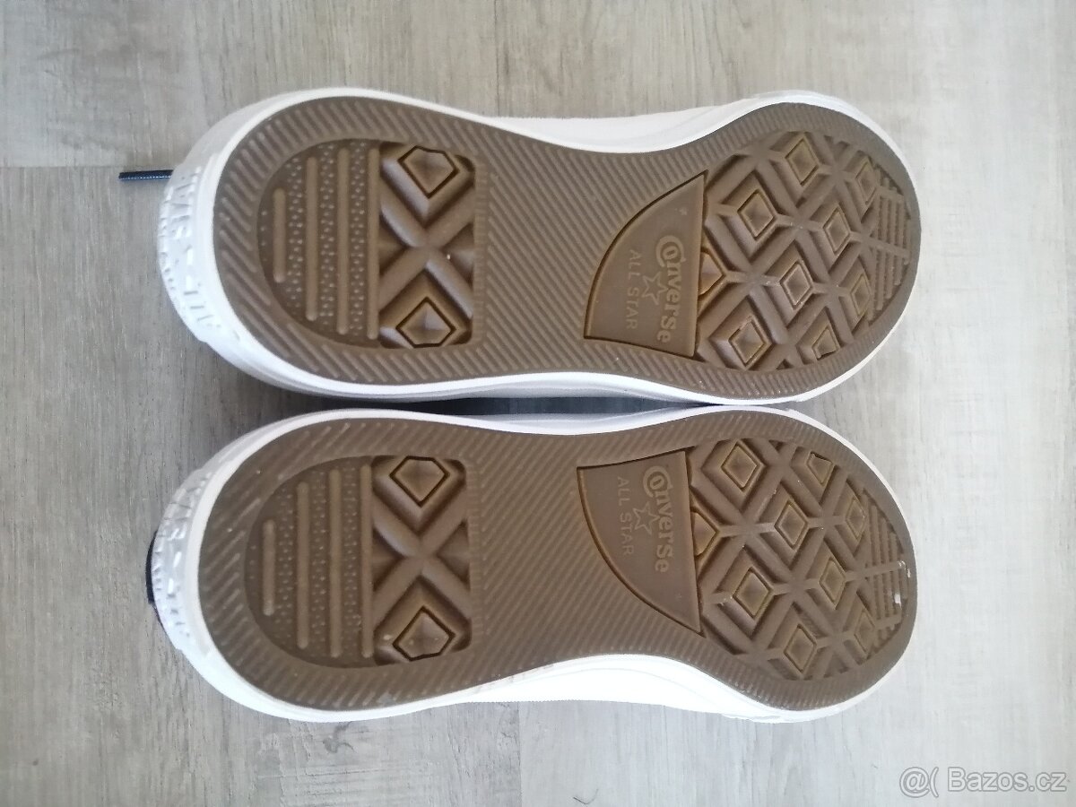 Nenošené dámské Converse vel. 37.5 - 2
