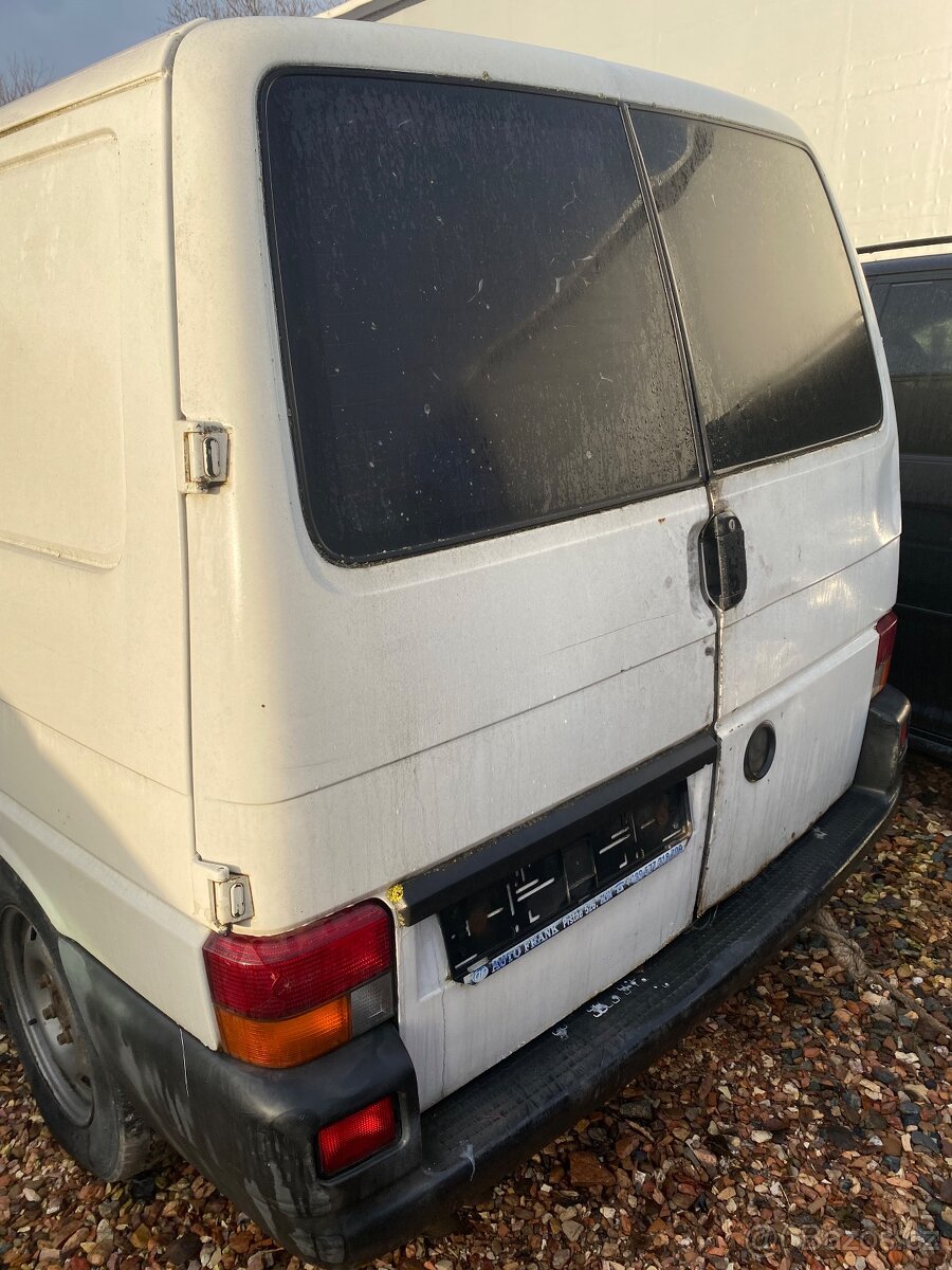 Prodám náhradní díly Volkswagen T4 - 2