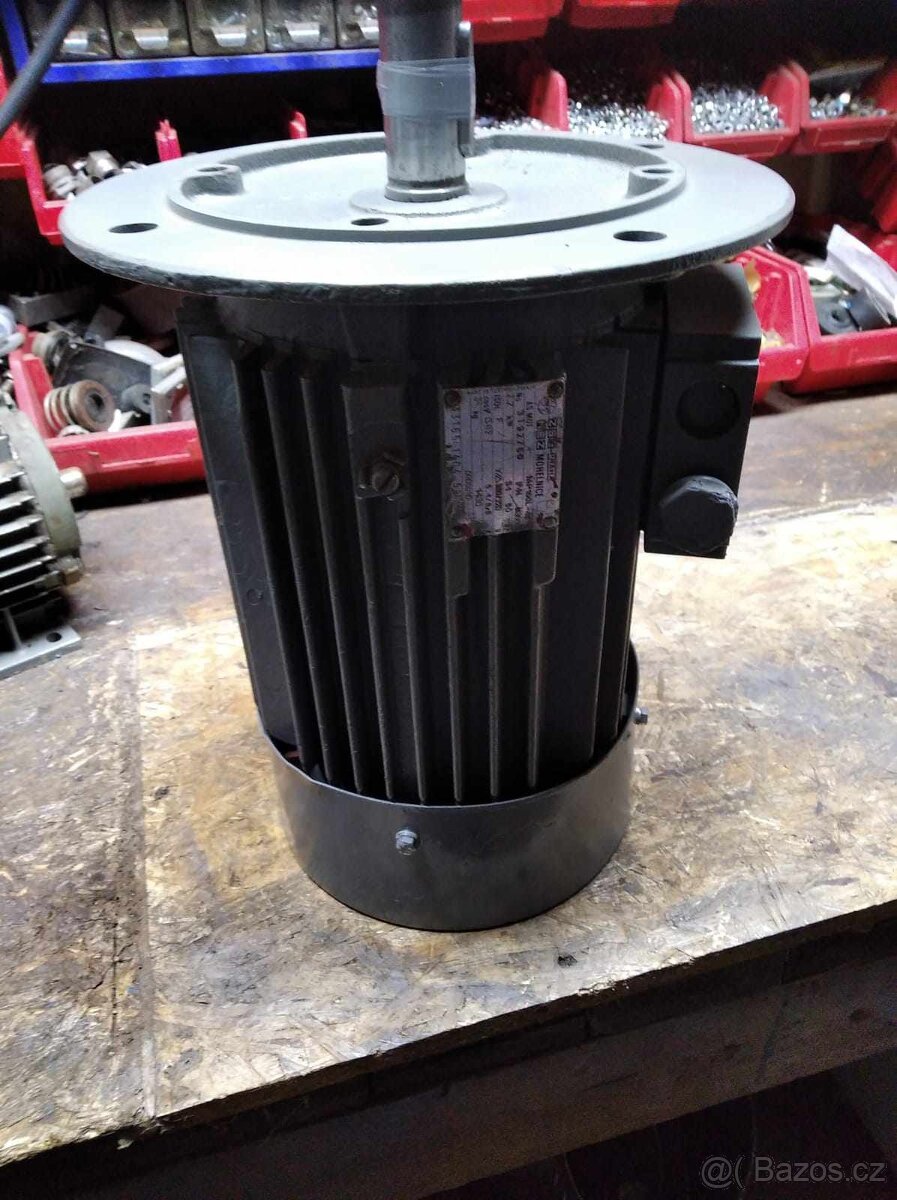 Prodám motor MEZ Mohelnice 2.2 kw 1400 ot. - 2