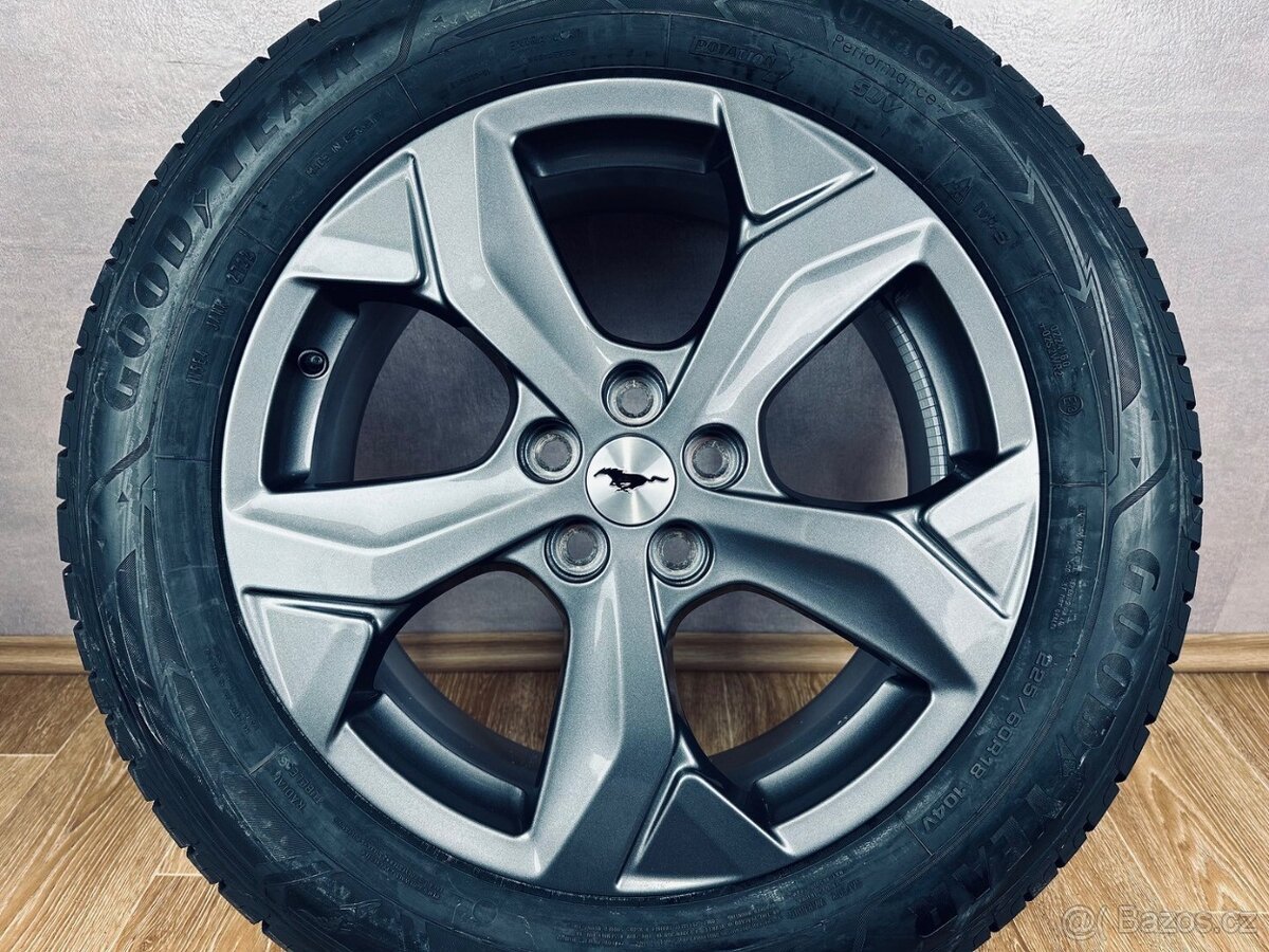Originál zimní kola 18” Ford Mustang Mach-E - 2