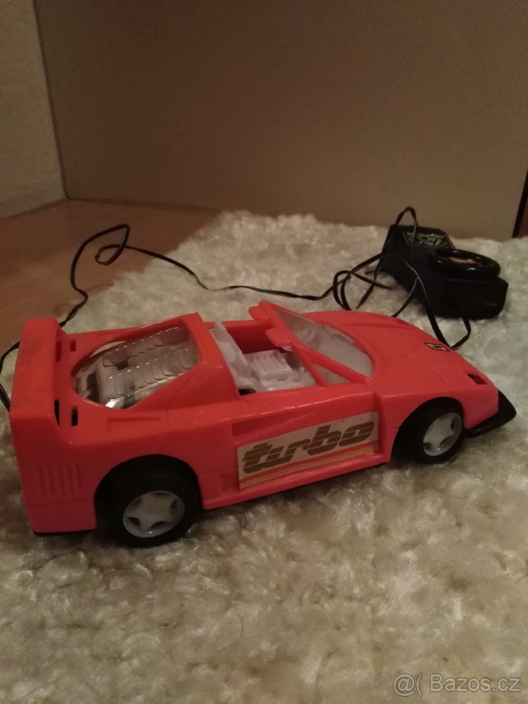 Závodní autíčko - 2